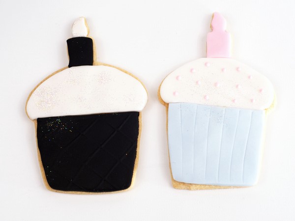 Black n Blue cakes