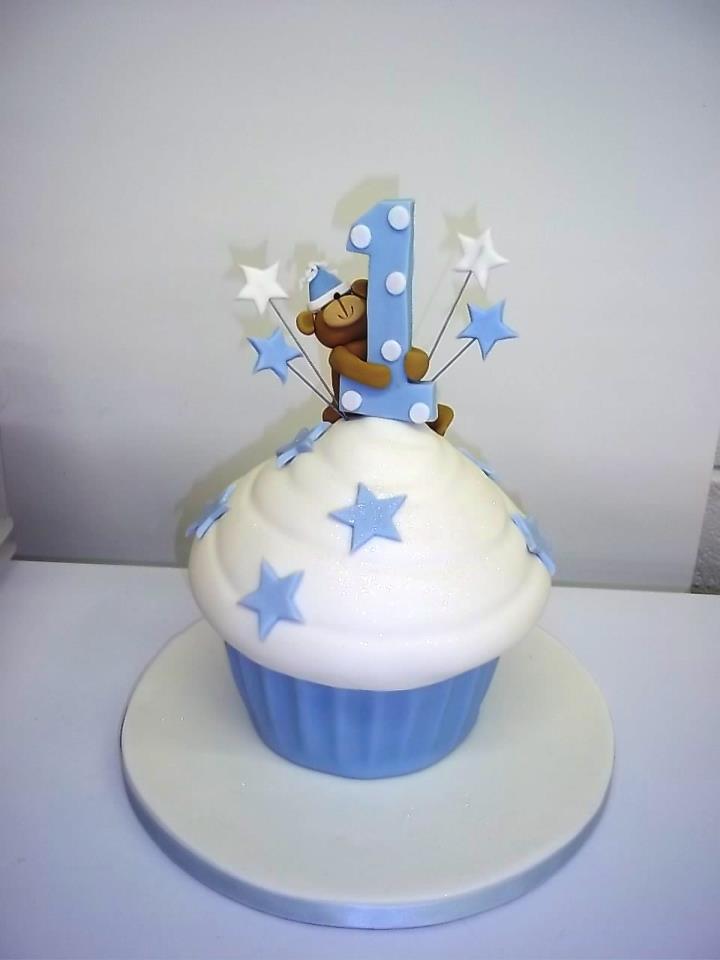Giant Cupcake Bear