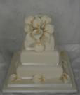 Arum Dream Cream Wedding Cake